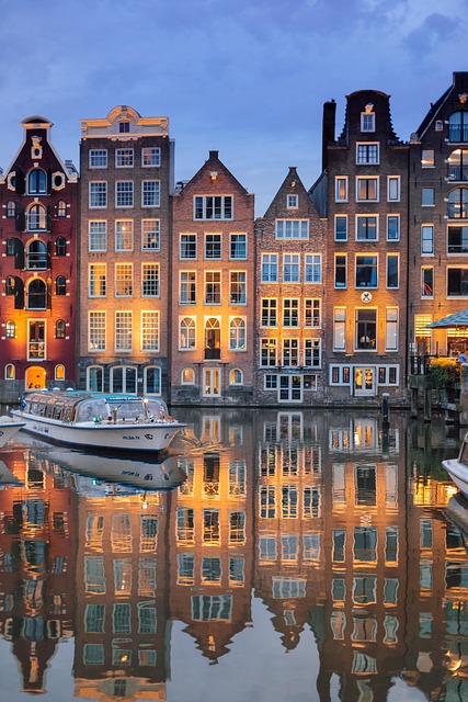 Ontdek Amsterdam vanaf het water met schipper